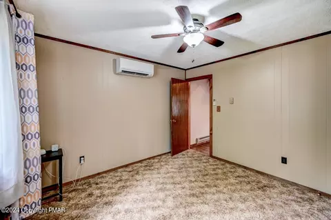 6039 Decker Rd, Bushkill, PA 18324 photo 50