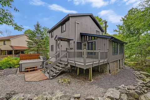 6039 Decker Rd, Bushkill, PA 18324 photo 15
