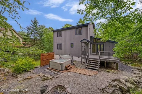 6039 Decker Rd, Bushkill, PA 18324 photo 16