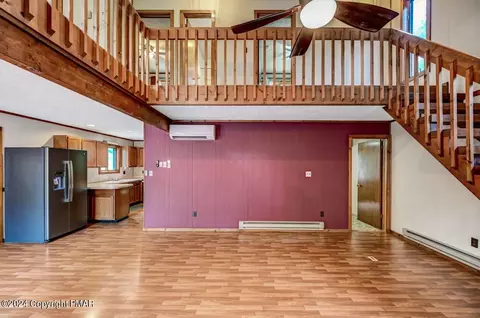 6039 Decker Rd, Bushkill, PA 18324 photo 38