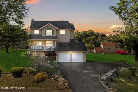 232 W Northpark Dr, East Stroudsburg, PA 18302