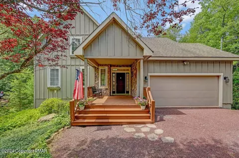 187 Split Rock Ln, Pocono Pines, PA 18350