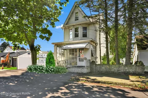 424 W Spring St, Frackville, PA 17931