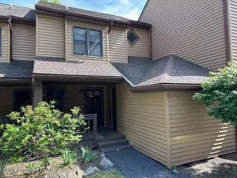 43 Sky View Cir, East Stroudsburg, PA 18302