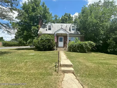 1803 SW 31st St, Allentown, PA 18103