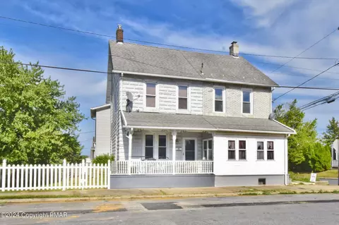 803 5th St, Whitehall, PA 18052