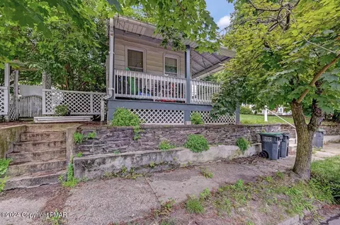 433 Buffalo St, White Haven, PA 18661