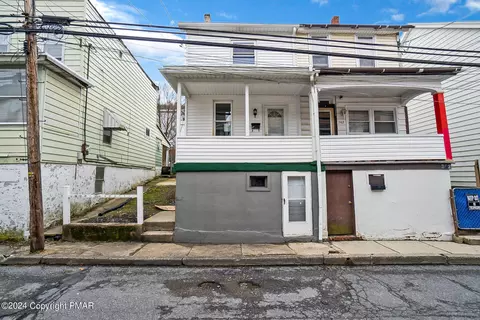 360 W Kline Ave, Lansford, PA 18232