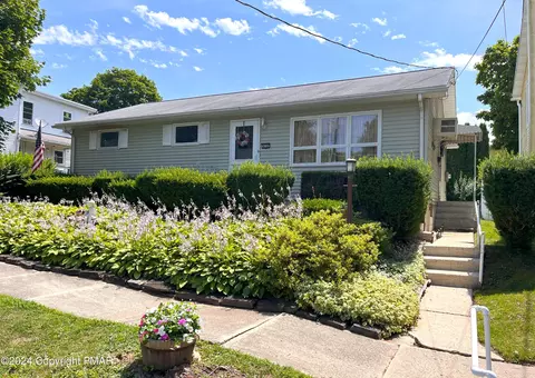 814 Lehigh St, Jim Thorpe, PA 18229
