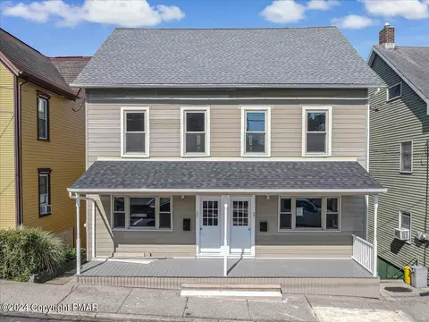 27 Willow Ave, Slatington, PA 18080