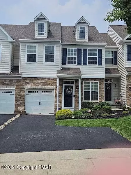 199 Redclover Ln, Allentown, PA 18104