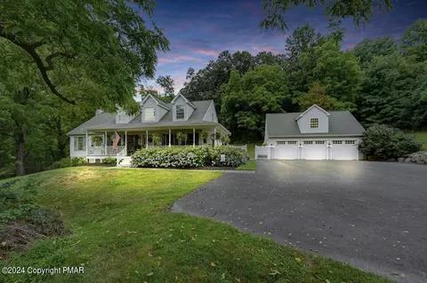 3139 Turkey Hill Rd, Stroudsburg, PA 18360