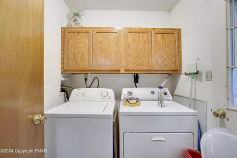 2233 Eagle Path, Bushkill, PA 18324 photo 10