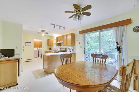 2233 Eagle Path, Bushkill, PA 18324 photo 5
