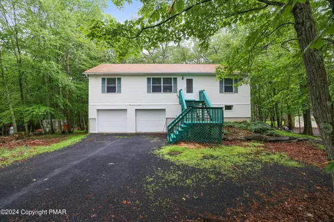 2233 Eagle Path, Bushkill, PA 18324