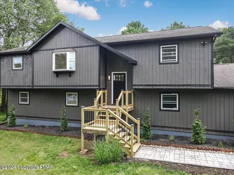 217 Ryan Rd, Blakeslee, PA 18610