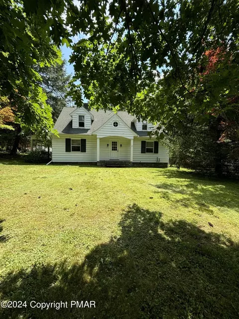 4604 Route 447, Canadensis, PA 18325
