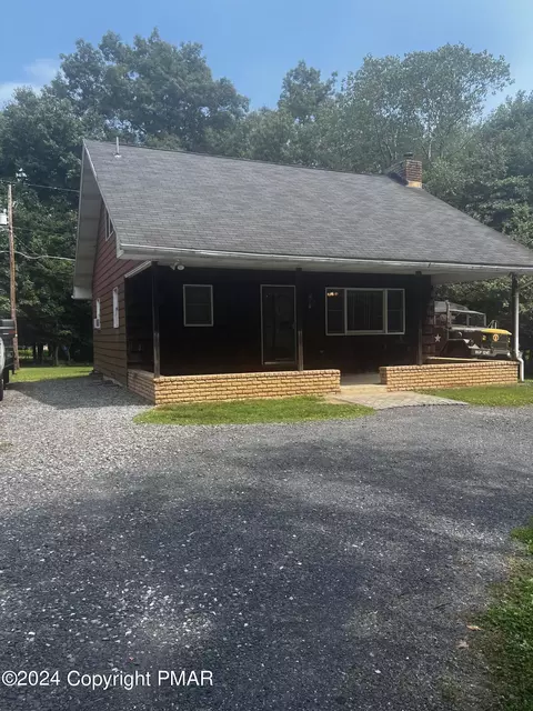 1528 Primrose Ln, Kunkletown, PA 18058