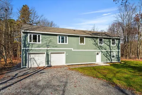 67 Pocahontas Ln, Albrightsville, PA 18210