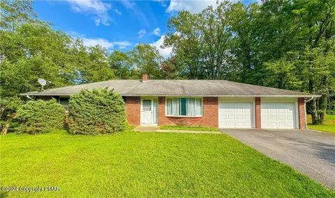 814 Resica Falls Rd, East Stroudsburg, PA 18302
