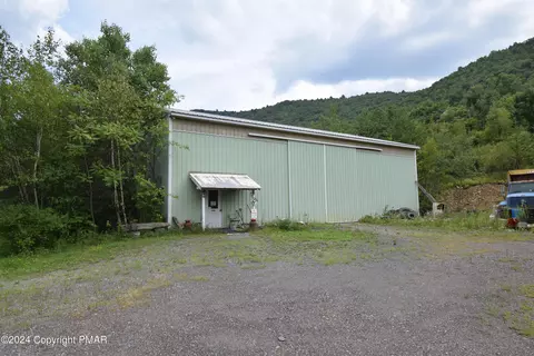 312 E Sunset Rd, Lehighton, PA 18235