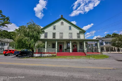 2242 Ridge Rd, Bangor, PA 18013