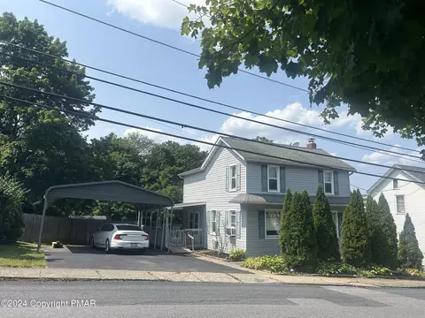 66 S Broad St, Bangor, PA 18013