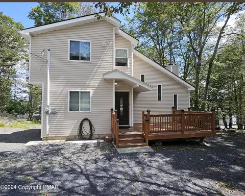 2455 Winding Way, Tobyhanna, PA 18466
