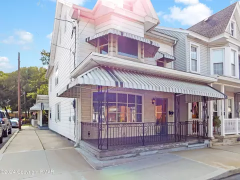 149 Pine St, Tamaqua, PA 18252