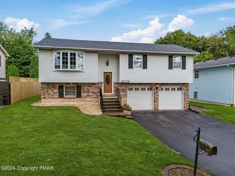 453 Arlington St, Easton, PA 18045