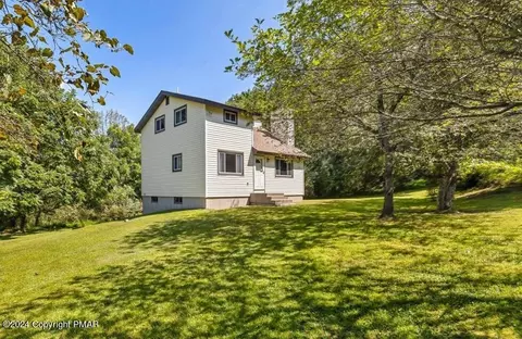113 South Ln, Stroudsburg, PA 18360