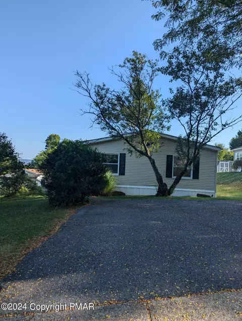 201 Independence Way, Mount Bethel, PA 18343