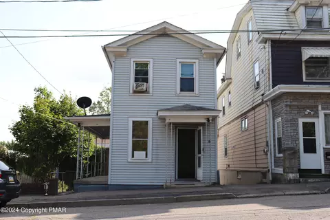 316 W Maple St, Hazleton, PA 18201