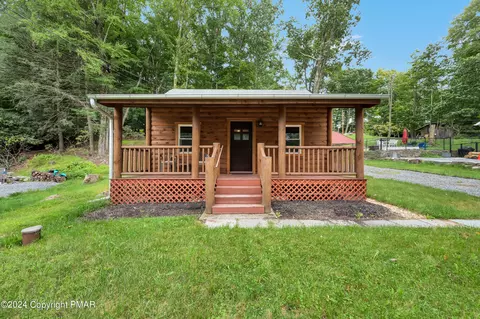 892 Pa-507, Greentown, PA 18426