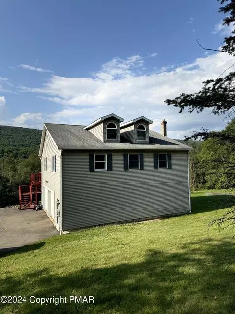 540 E Catawissa St, Nesquehoning, PA 18240