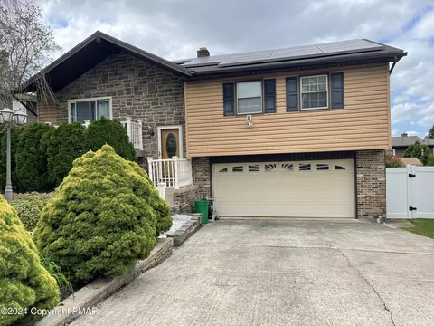 2412 S Bradford St, Allentown, PA 18103
