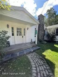 945 Eby Ln, Bath, PA 18014 photo 12