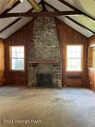 945 Eby Ln, Bath, PA 18014 photo 15