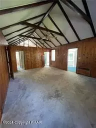 945 Eby Ln, Bath, PA 18014 photo 16