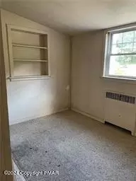 945 Eby Ln, Bath, PA 18014 photo 24