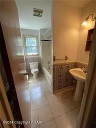 945 Eby Ln, Bath, PA 18014 photo 22