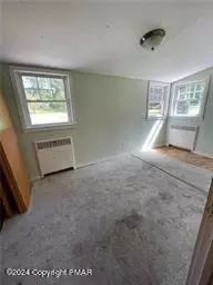 945 Eby Ln, Bath, PA 18014 photo 23