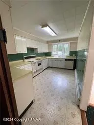 945 Eby Ln, Bath, PA 18014 photo 18