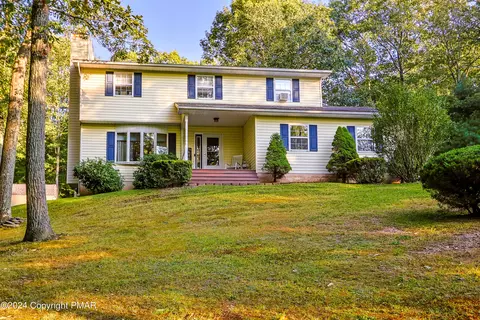 104 Buffalo Ln, Saylorsburg, PA 18353