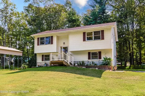 109 Tall Beech Ln, Saylorsburg, PA 18353