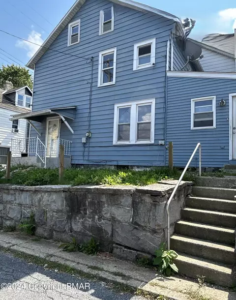 1432 Pine St, Easton, PA 18042