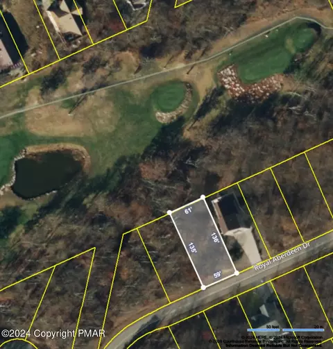 345 Royal Aberdeen Dr, Hazle Township, PA 18202