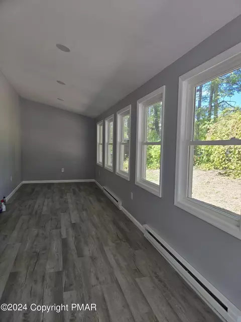 128 Evergreen Dr, Bushkill, PA 18324 photo 13