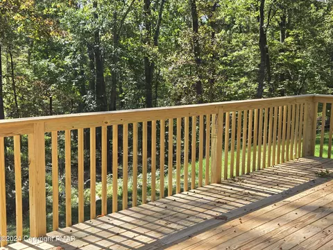 128 Evergreen Dr, Bushkill, PA 18324 photo 26