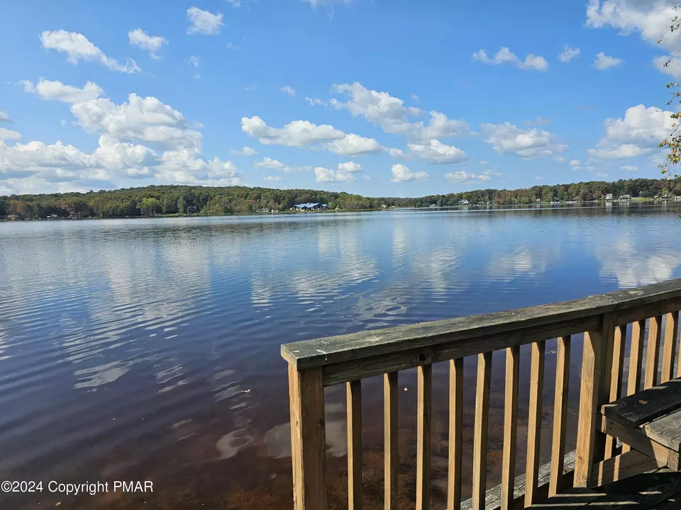  7756 Lakeshore Dr, Pocono Lake, PA 18347 photo 4